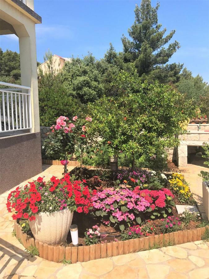 Apartmani Fortuna Lumbarda Zewnętrze zdjęcie
