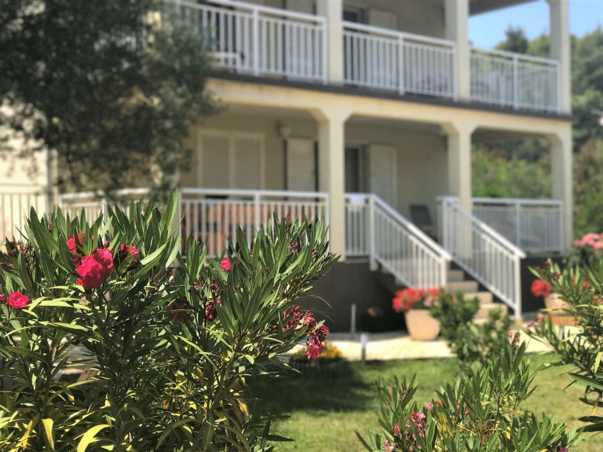 Apartmani Fortuna Lumbarda Zewnętrze zdjęcie