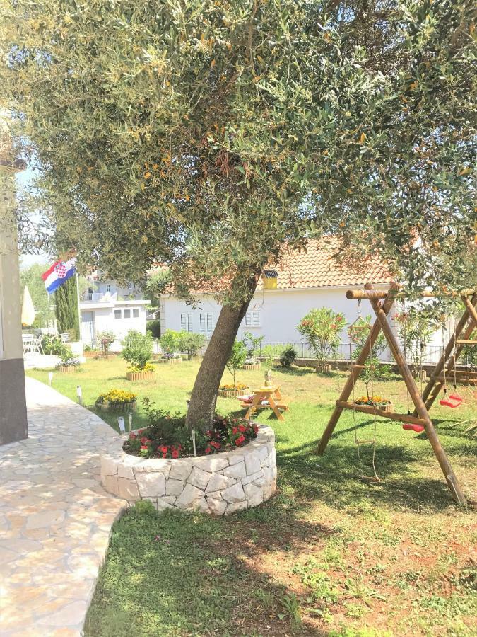 Apartmani Fortuna Lumbarda Zewnętrze zdjęcie