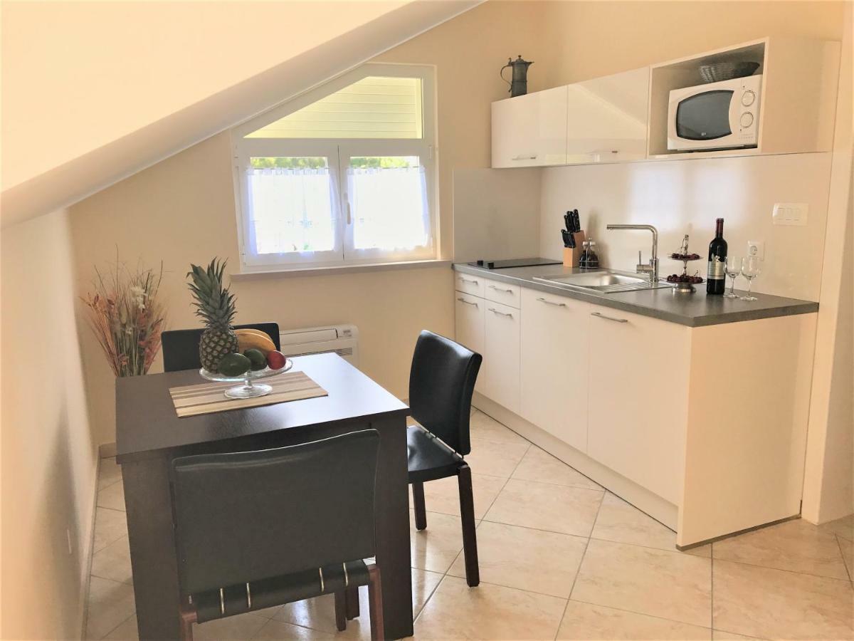 Apartmani Fortuna Lumbarda Zewnętrze zdjęcie
