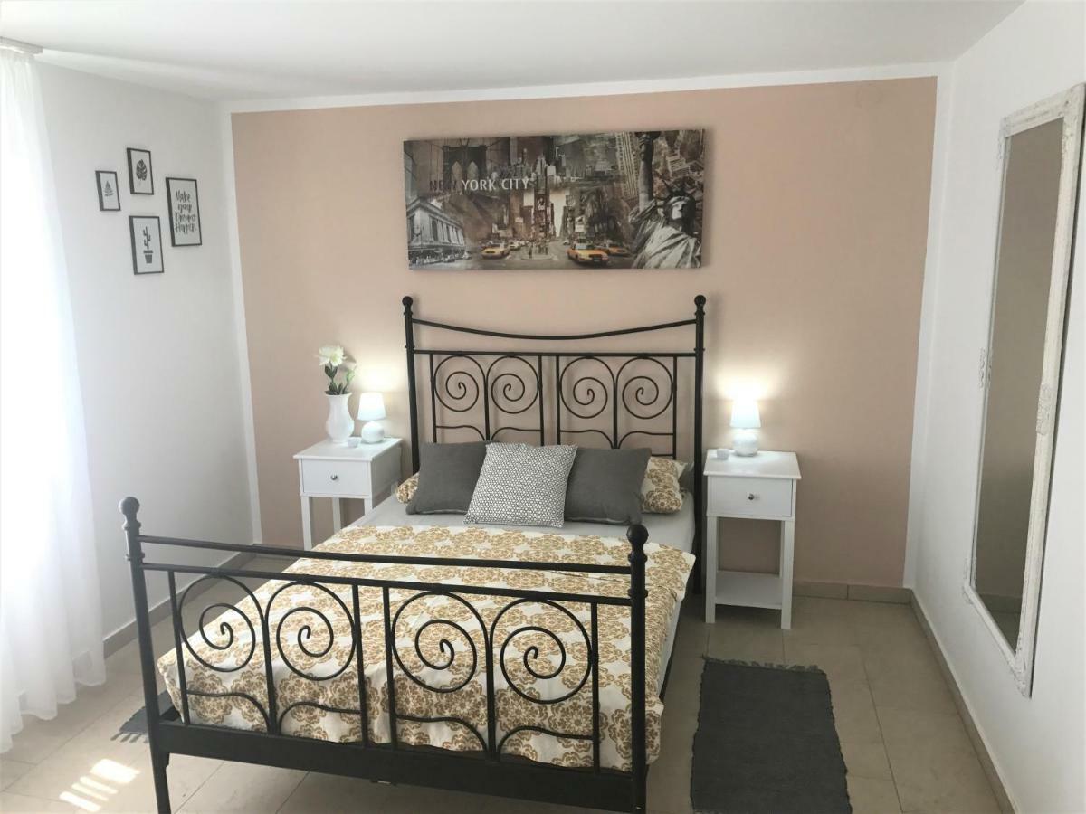 Apartmani Fortuna Lumbarda Zewnętrze zdjęcie