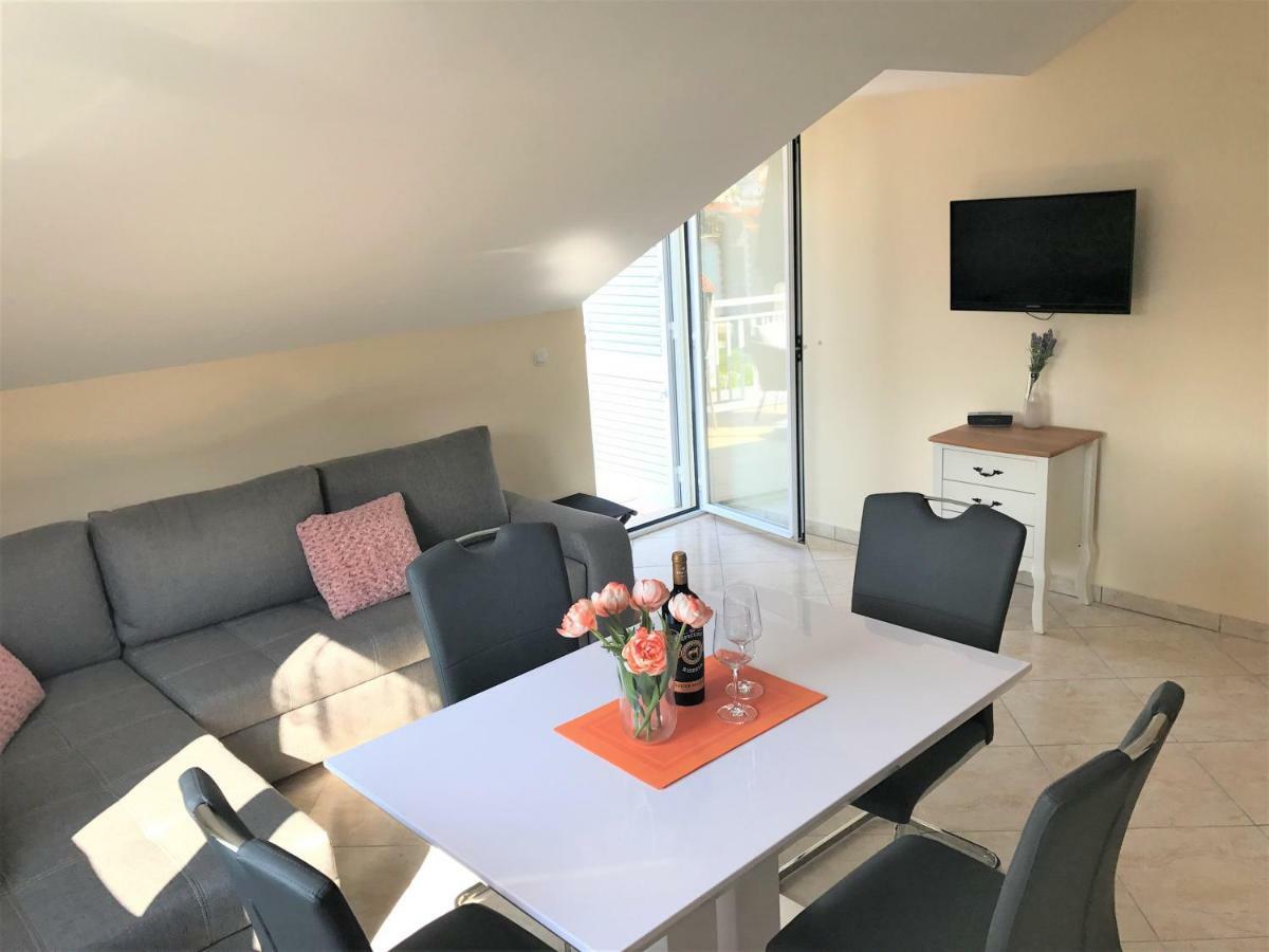 Apartmani Fortuna Lumbarda Zewnętrze zdjęcie